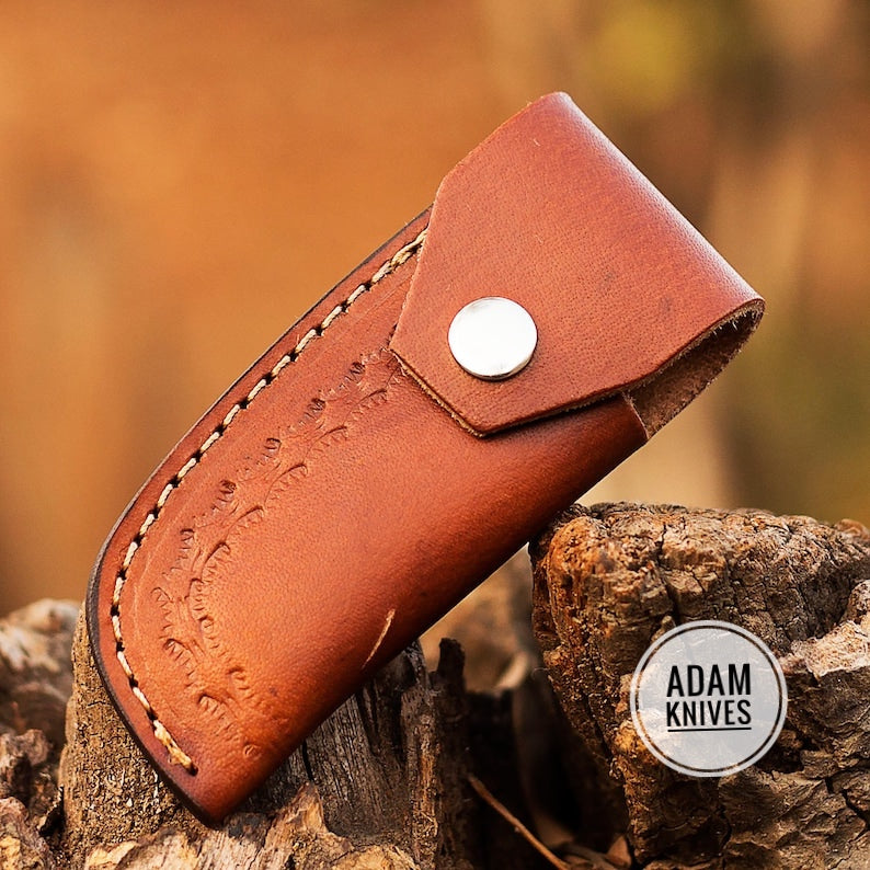 Beautiful Folding Pocket knife with leather sheath