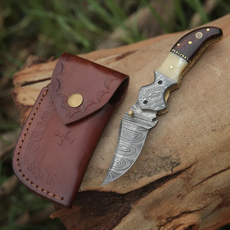 Handmade Damascus Steel Pocket Knife Camel Bone and Wood Handle