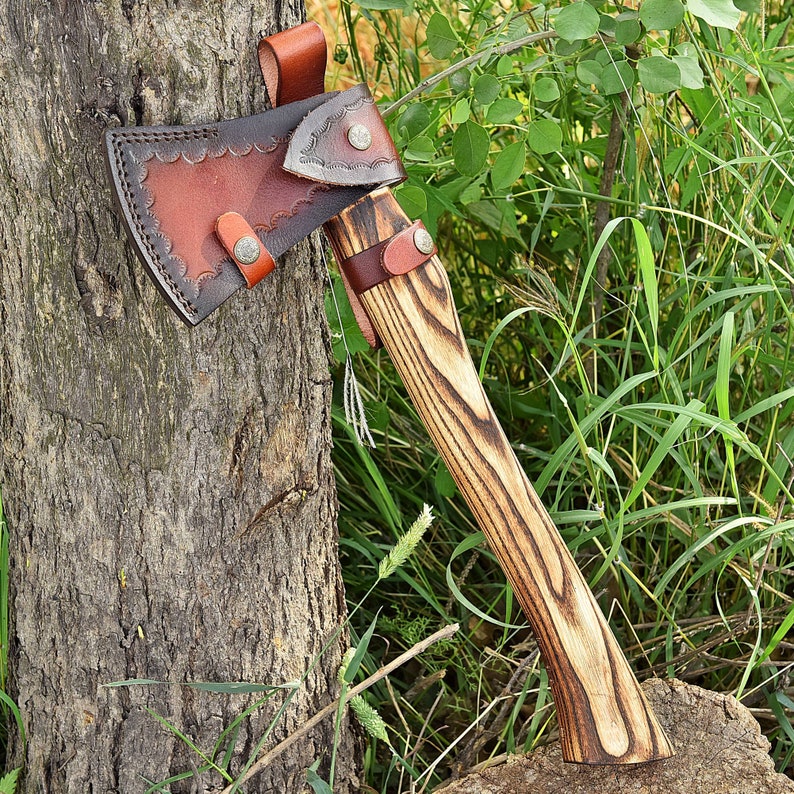 The Wolf Carbon Steel Outdoor Camping Axe - Hand Crafted Functioning  Engraved Bushcraft Axe with Leather Sheath