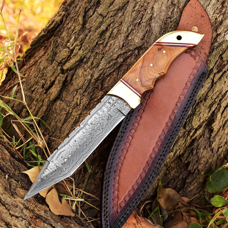 Damascus Steel Tanto Hunting Knife w/ Genuine Leather Sheath