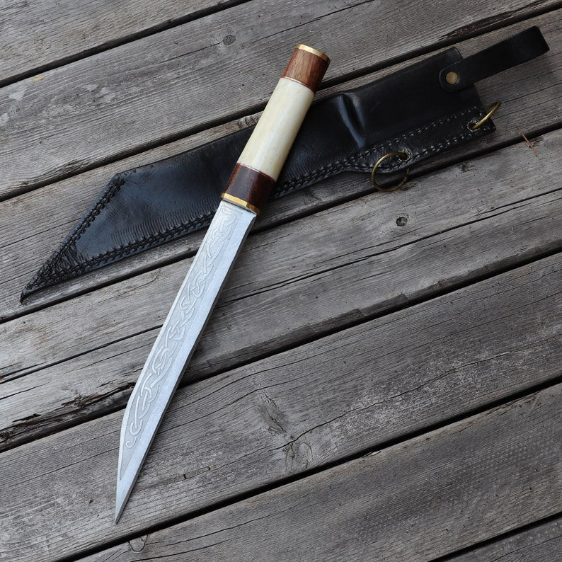 Full Tang Viking Hilda Seax Knife With Leather Sheath Cover