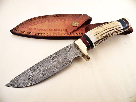 Custom Made Damascus Steel Hunting Bowie Knife With Stag Horn FR 20015636